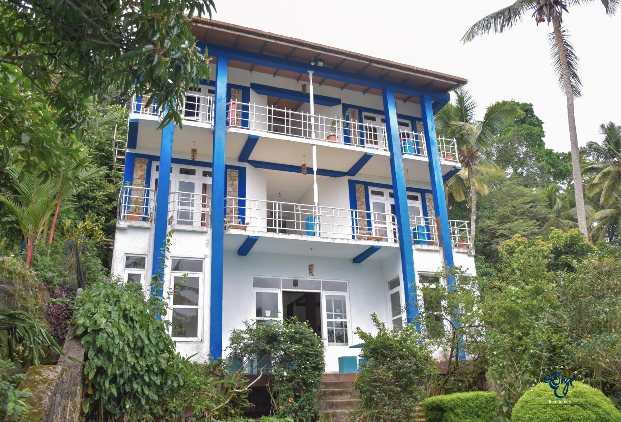 The Change Hotel Kandy Exterior foto